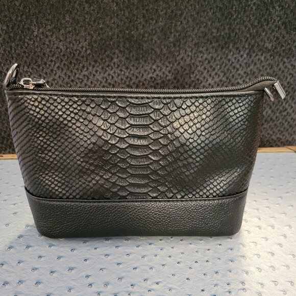 NWOT Real Leather Embossed Crossbody Bag - Picture 2 of 4